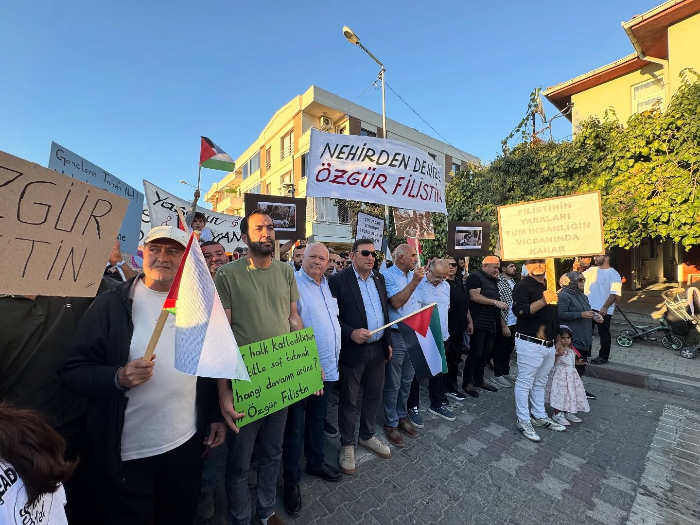 Gökçeada Gazze Yürüyüşü2