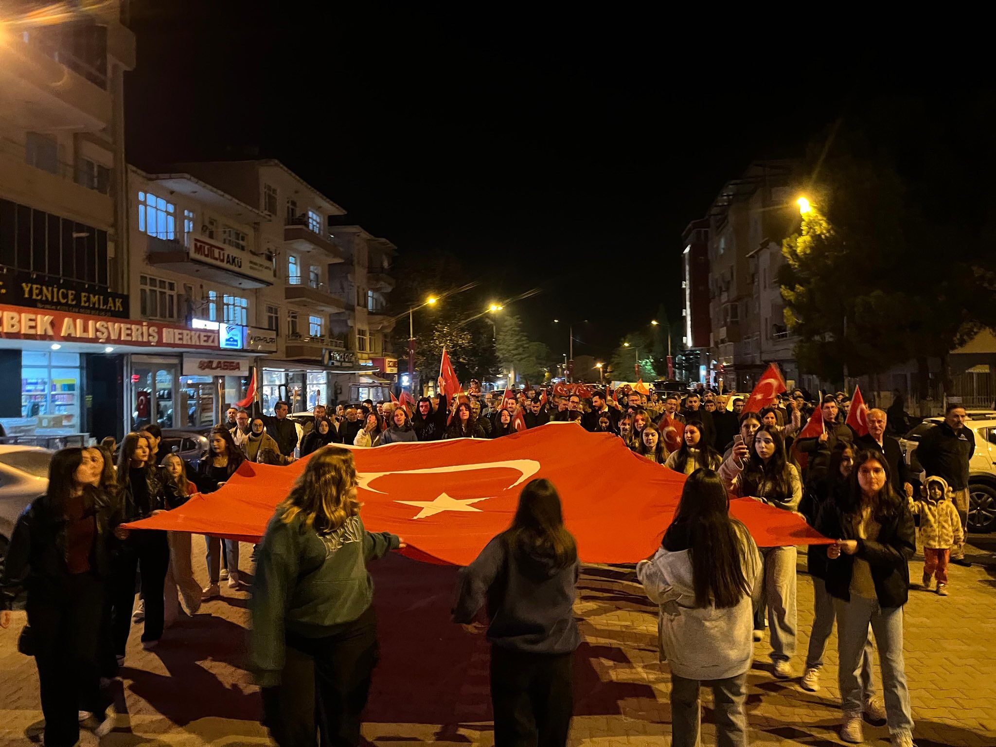 Yenice Cumhuriyet Bayramı Fener Alayı1