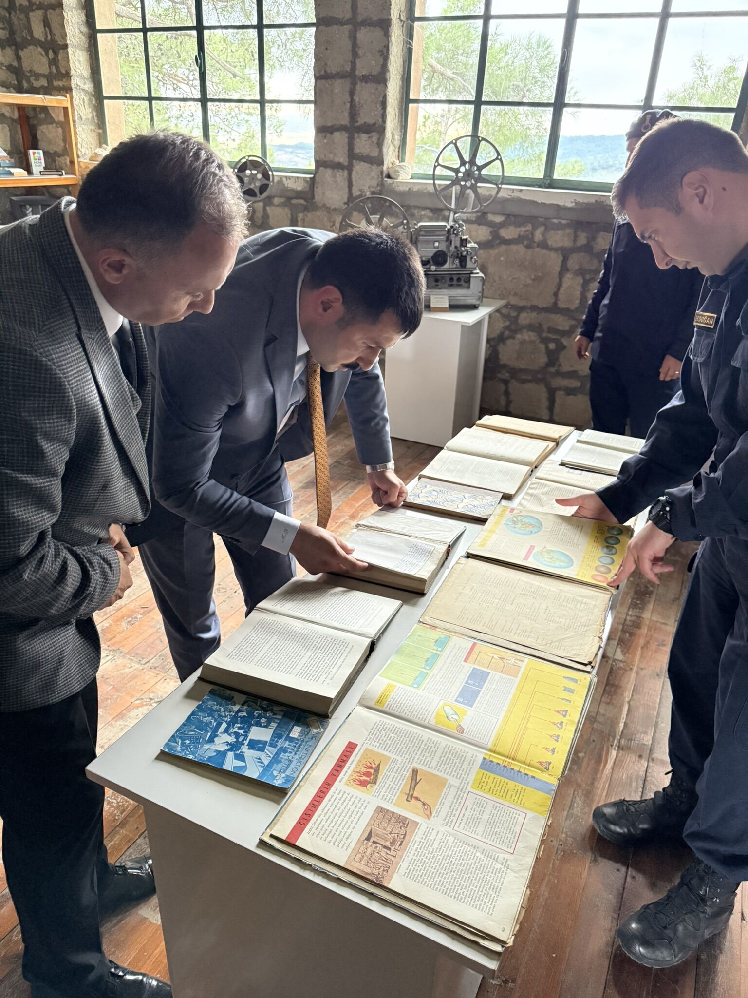 Adatepe Köyü Yaşam Merkezi