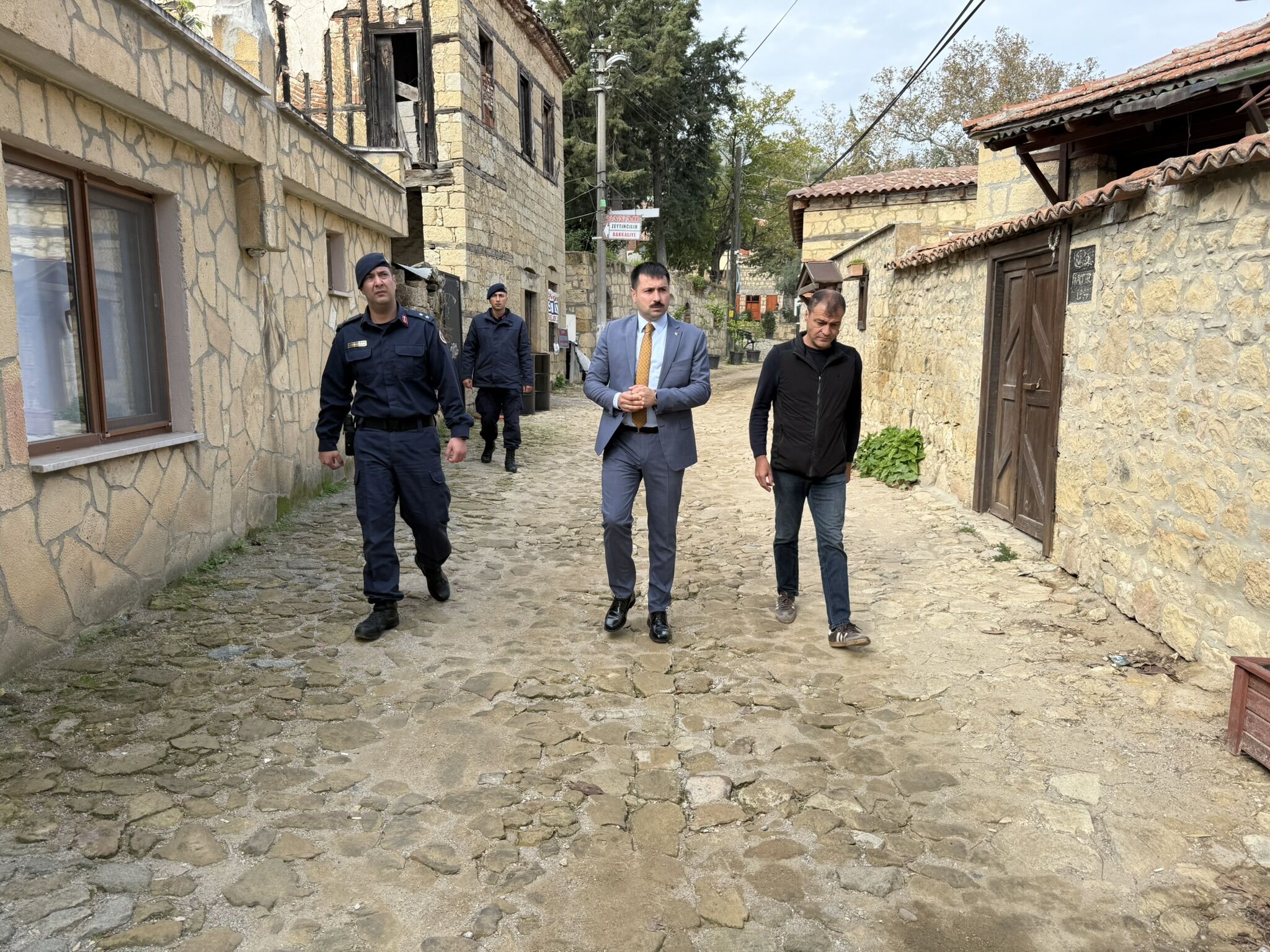 Karaali Yeşilyurt Köyü