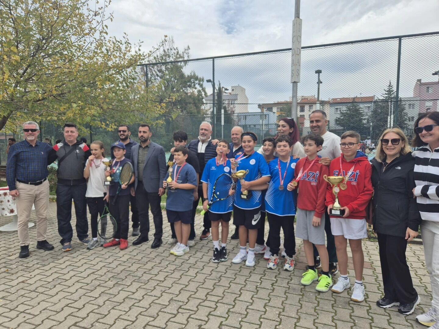Kız Erkek Tenis