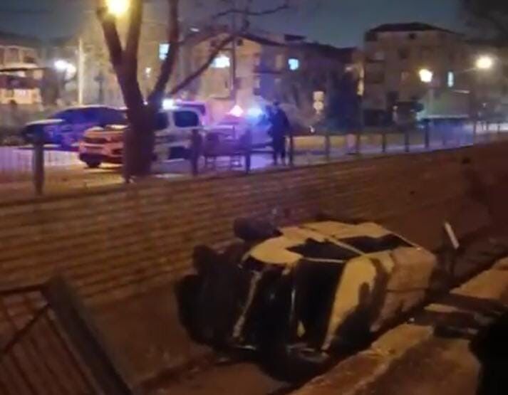 Minibüs Dereye Uçtu (1)