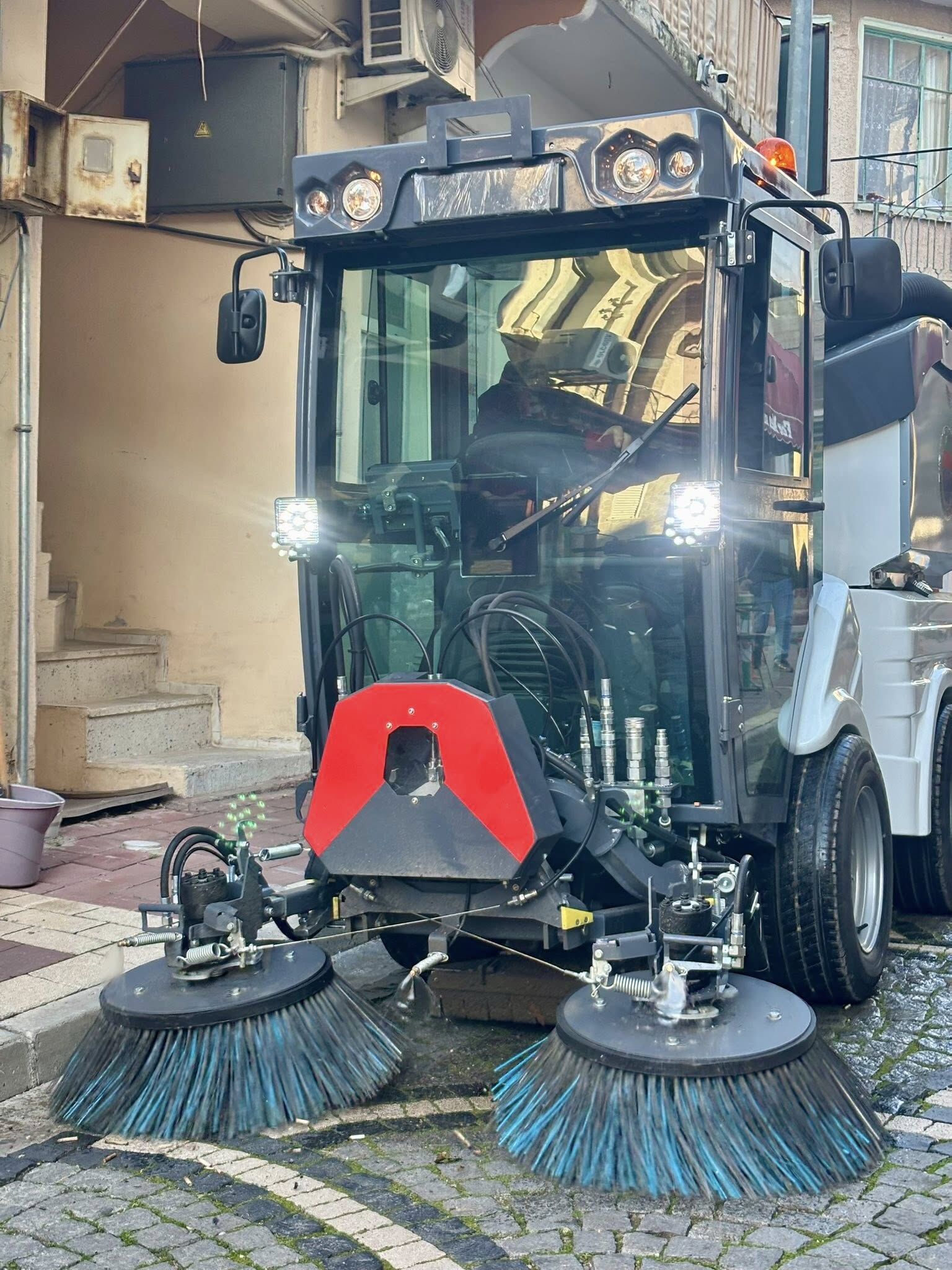 Bayrabıc Yenı Temızlık Aracı