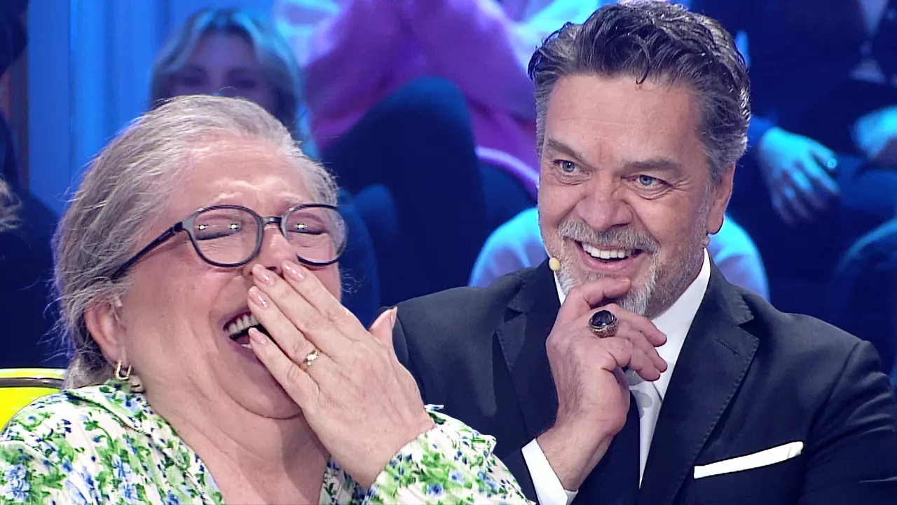 Beyaz'la Joker 1