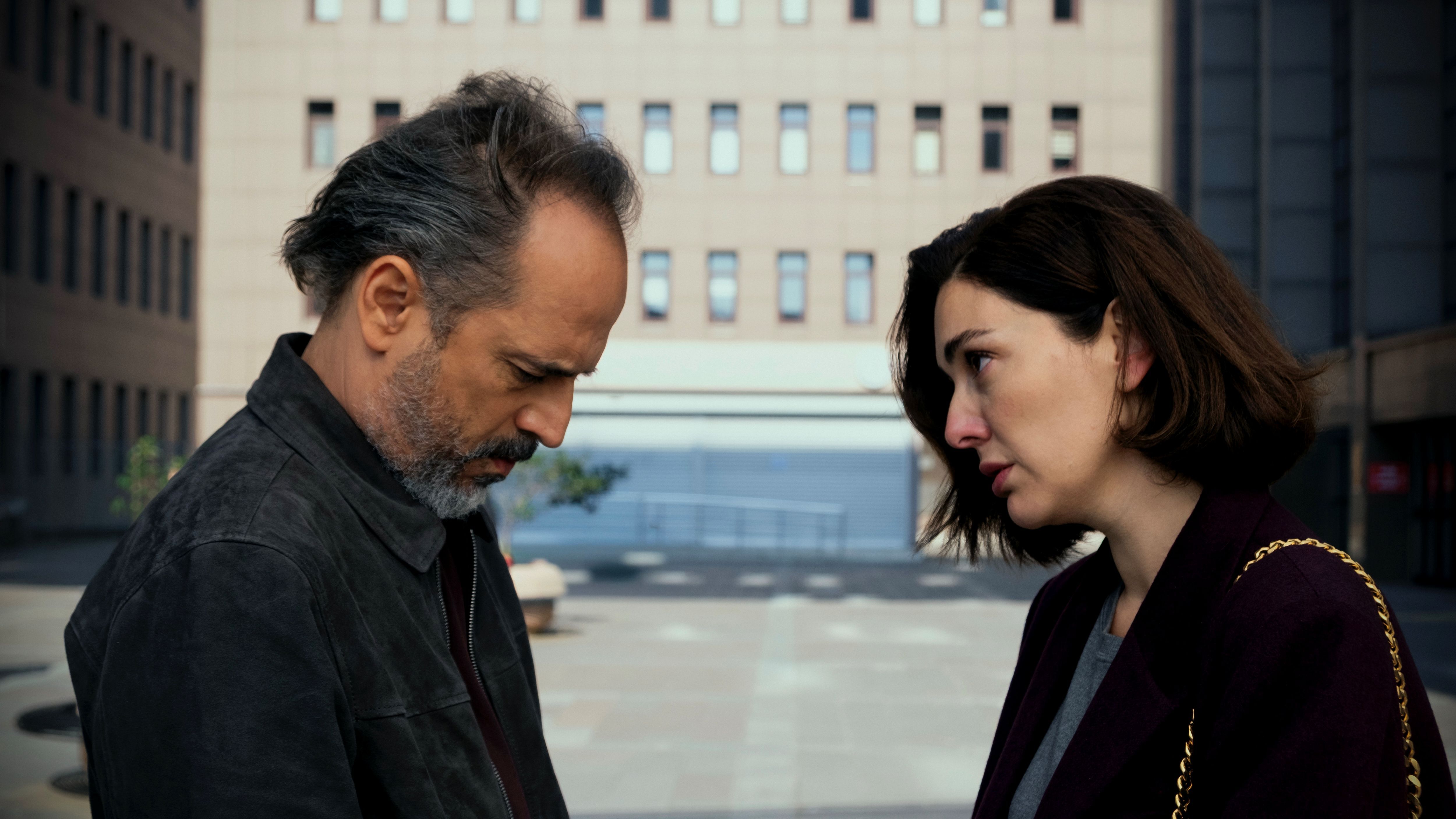 Ilk Ve Son S3 E P1 83