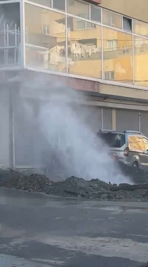 İstanbul Faciadan Döndü Doğal Gaz Borusunu Deldiler (1)-1