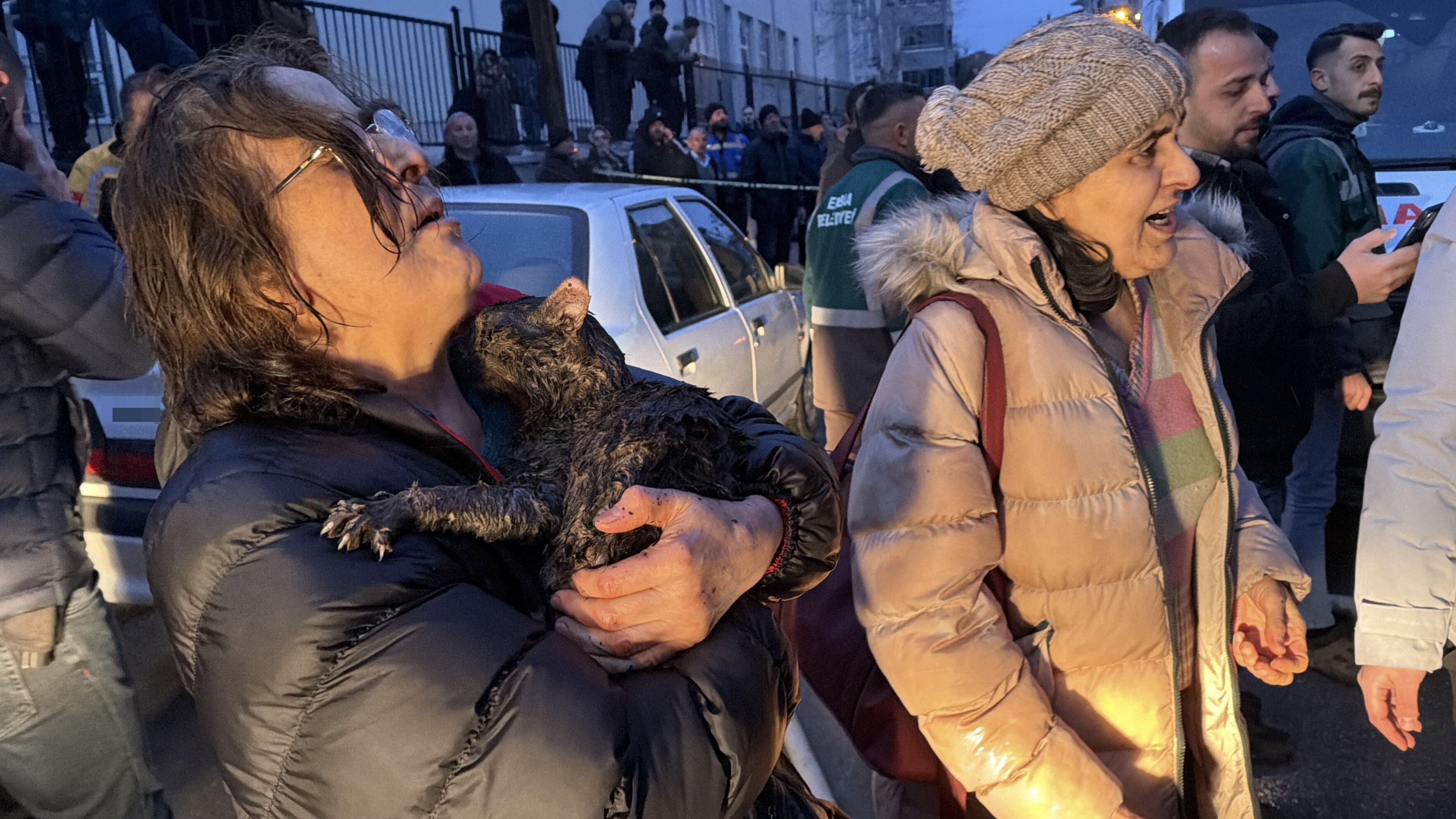 Kediler Üşümesin Diye Yangın Faciası İki Ev Kül Oldu (4)