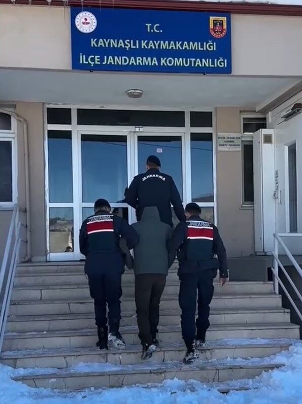Otoyolda 250 Kilometre Hız Yapınca Yakalandı (1)
