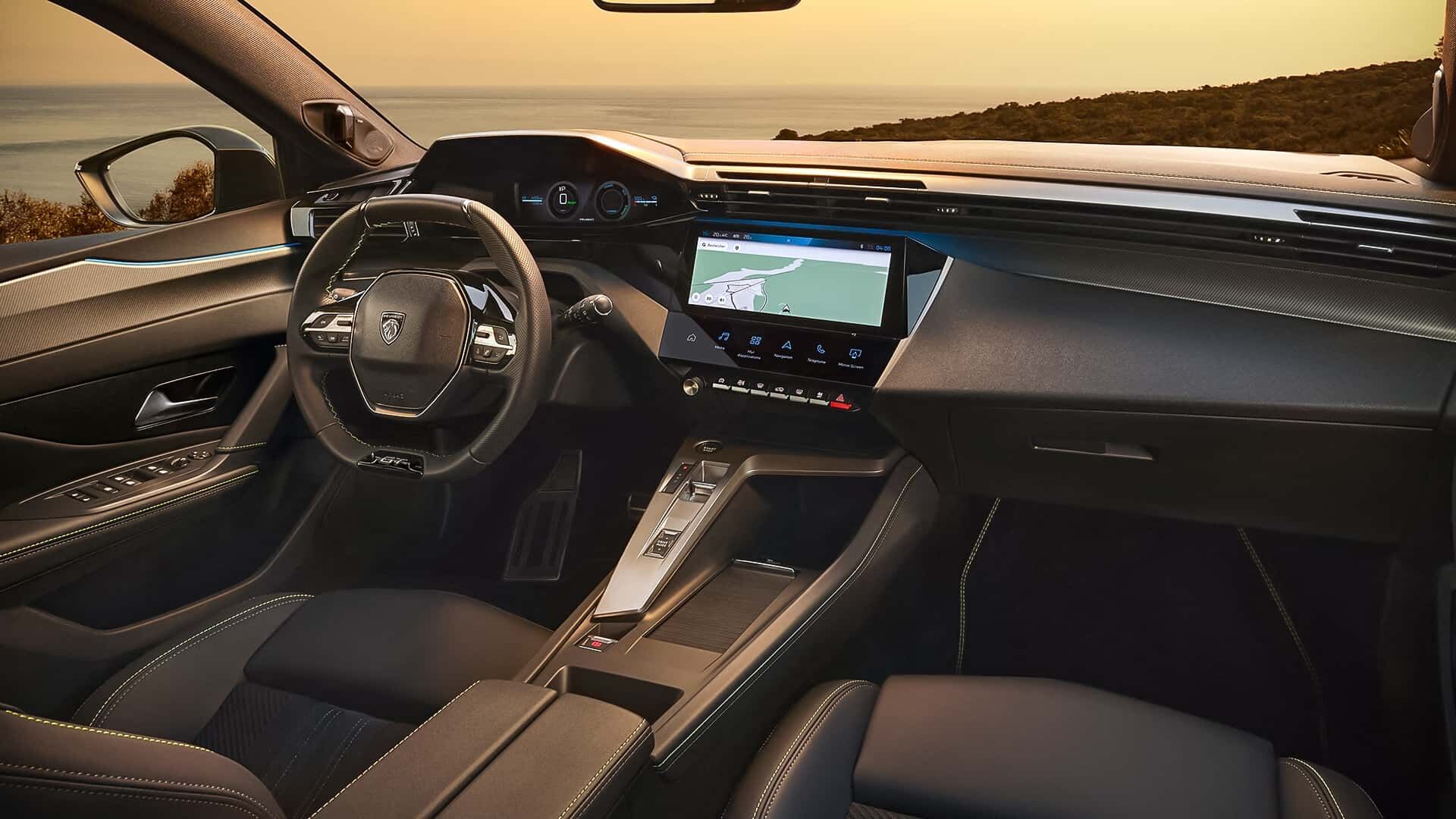 Peugeot 408 3