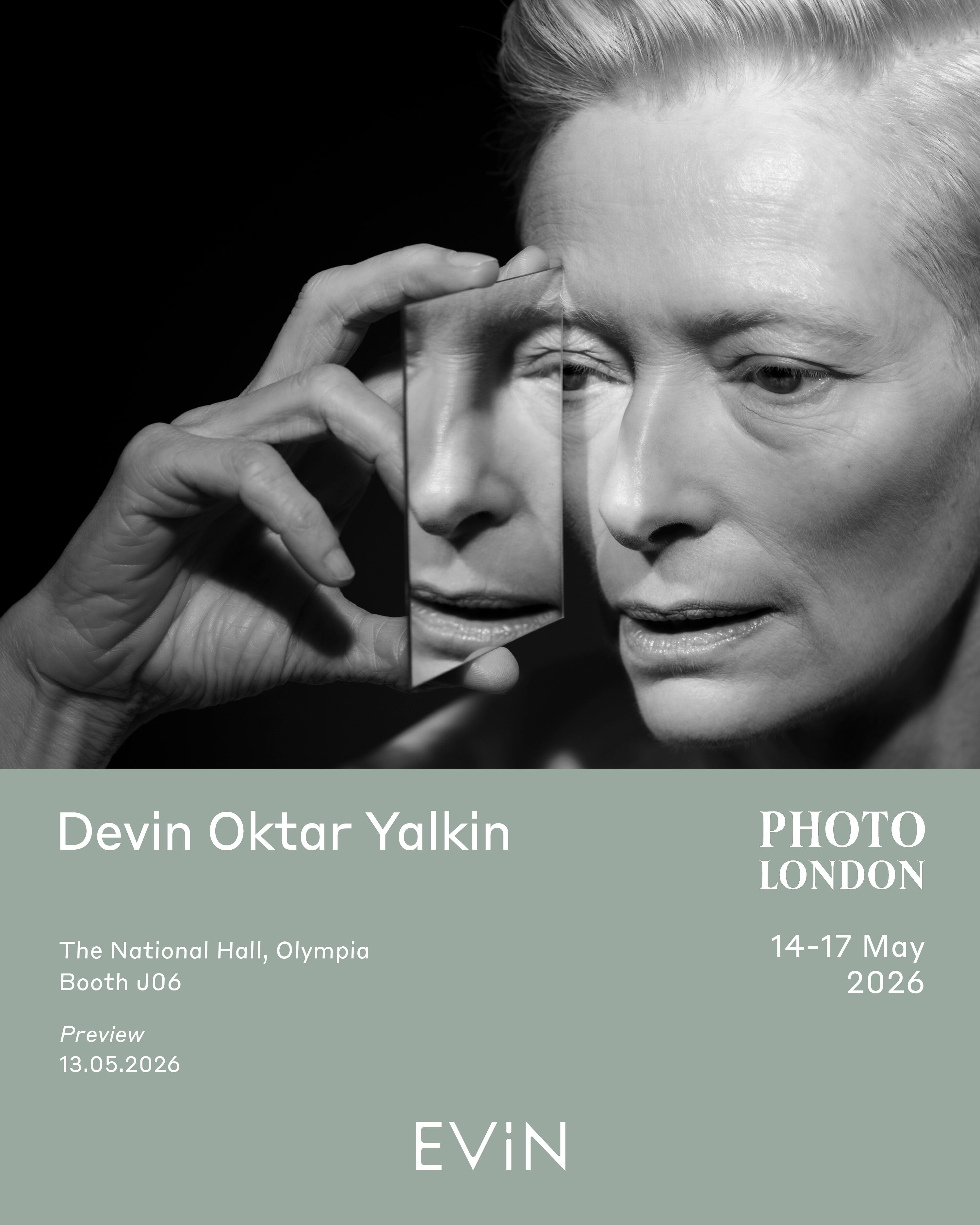 Photo London26 Poster 01-1