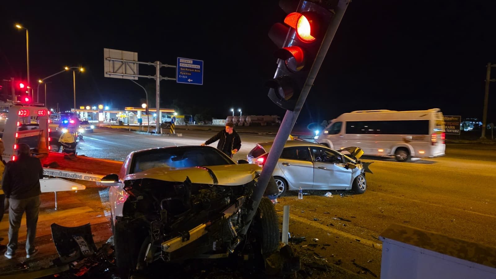 Hastane Kavşağı’nda trafik kazası: 3 yaralı