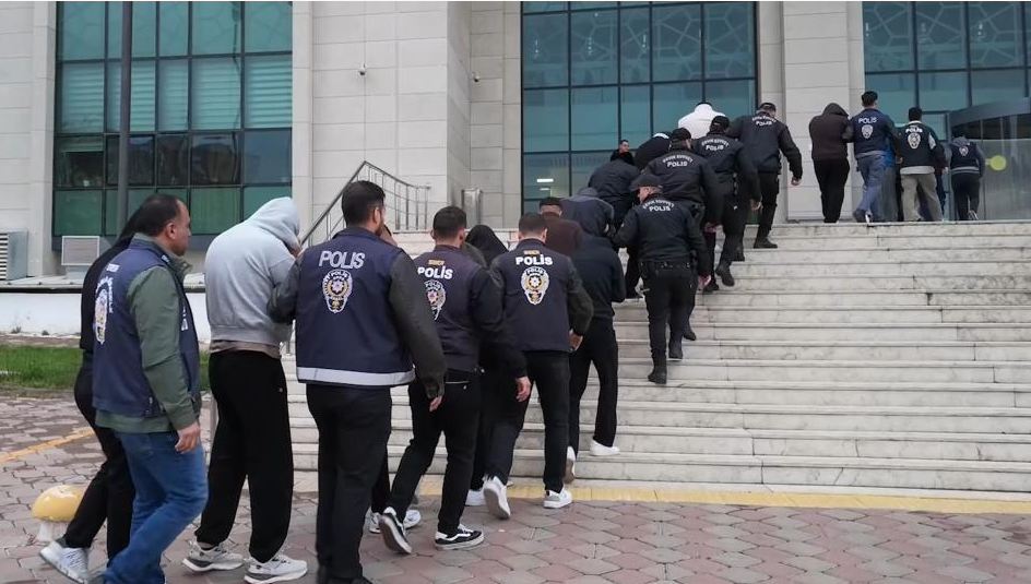 Milyarlık bahis ağının kara para çarkı deşifre edildi: Örgütsel yapılanmaya 11 tutuklama