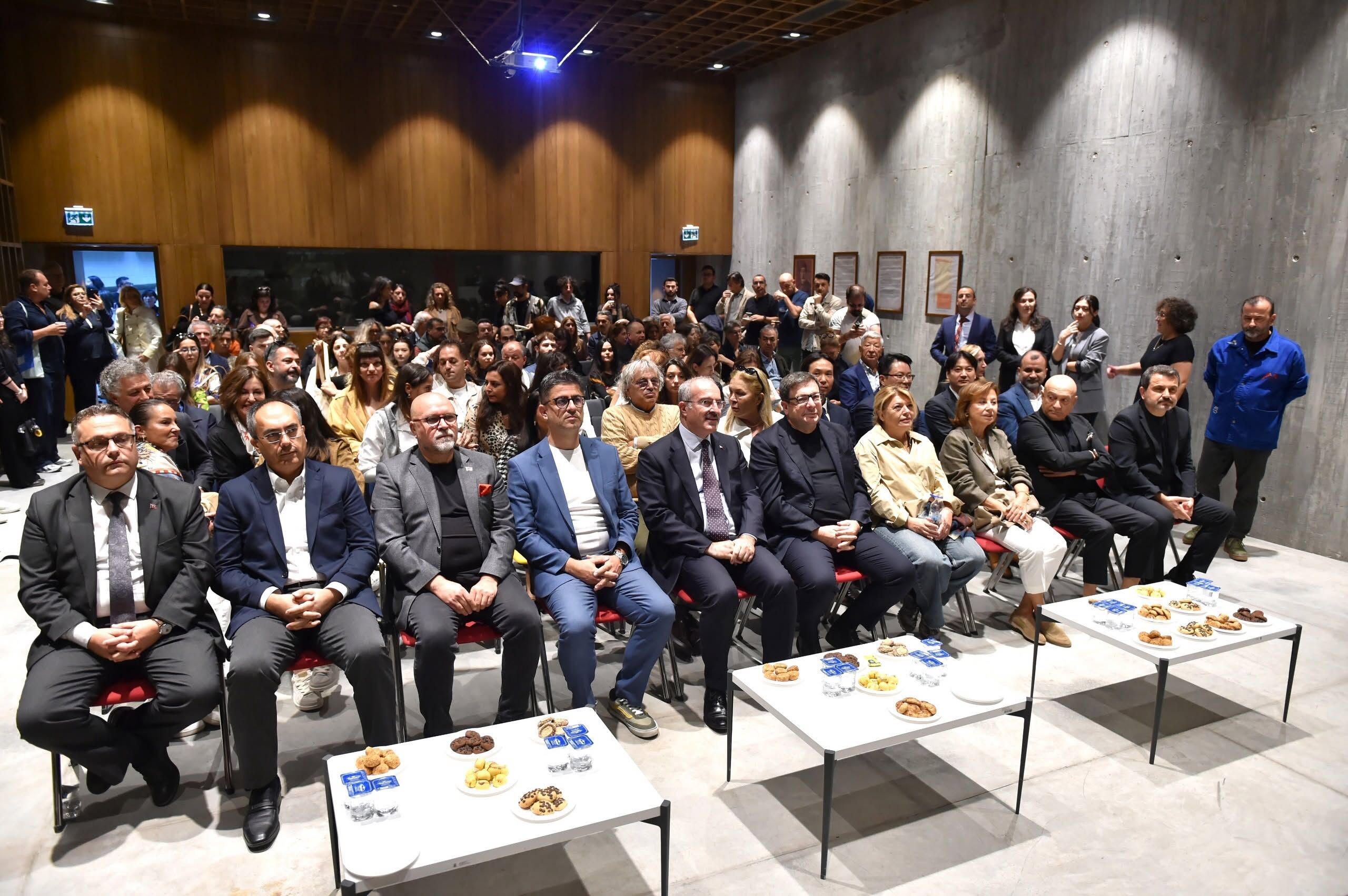 10. Çanakkale Bienali Troya Müzesi’nde açıldı