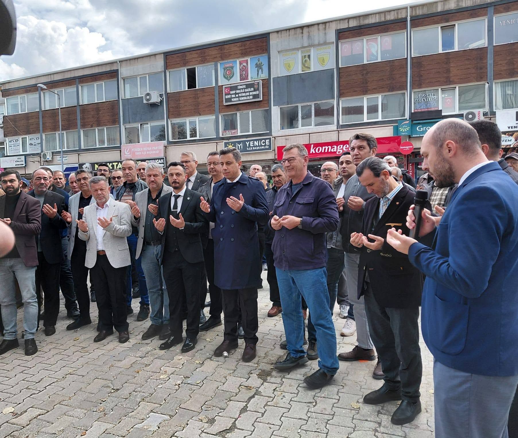 Yenice’de iş yeri açılışı dualarla gerçekleştirildi
